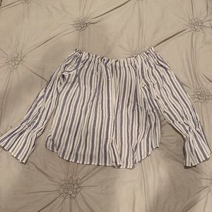 Long sleeve flowy top